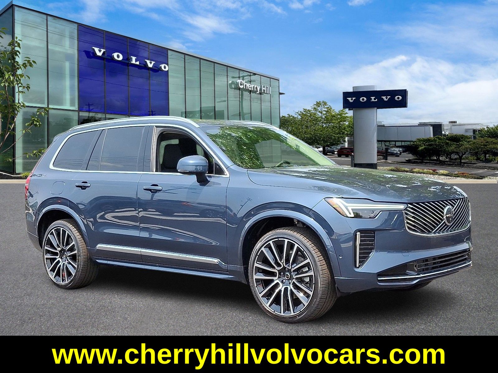 2025 Volvo XC90 SUV 