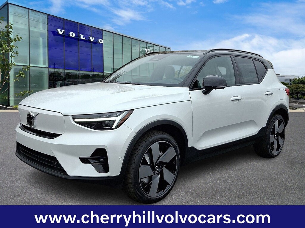 New 2026 Volvo EX40 Single Motor Extended Range Plus SUV