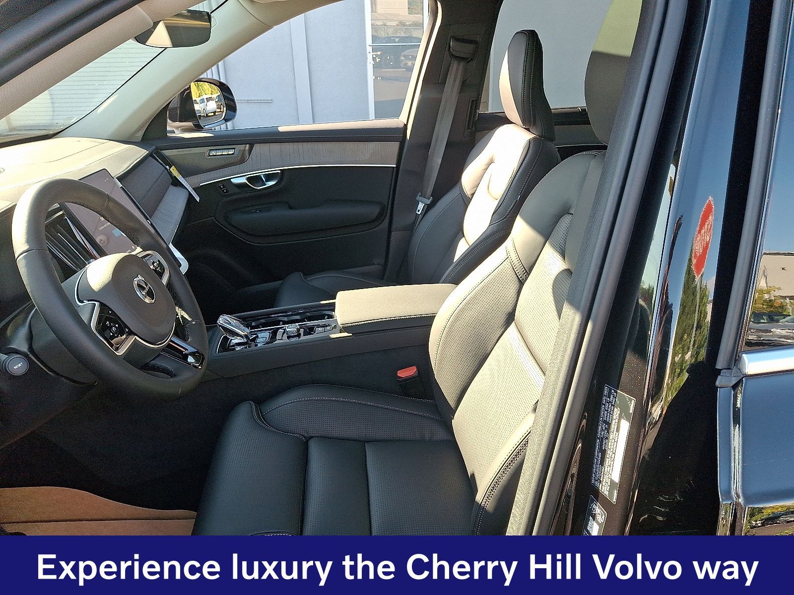 2026 Volvo XC90 Ultra - Photo 14