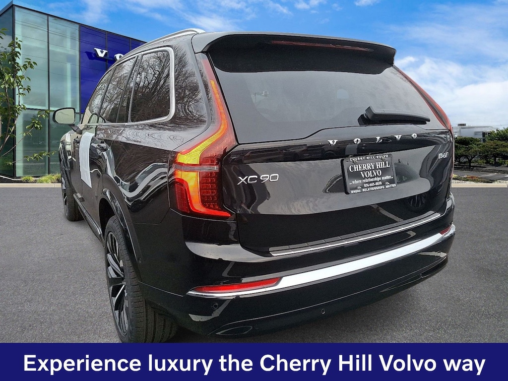 New 2026 Volvo XC90 B6 Plus 7-Seater SUV