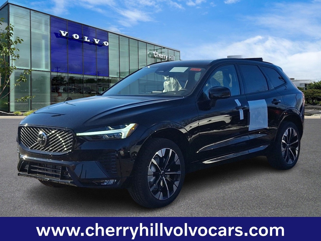 New 2026 Volvo XC60 B5 Plus SUV