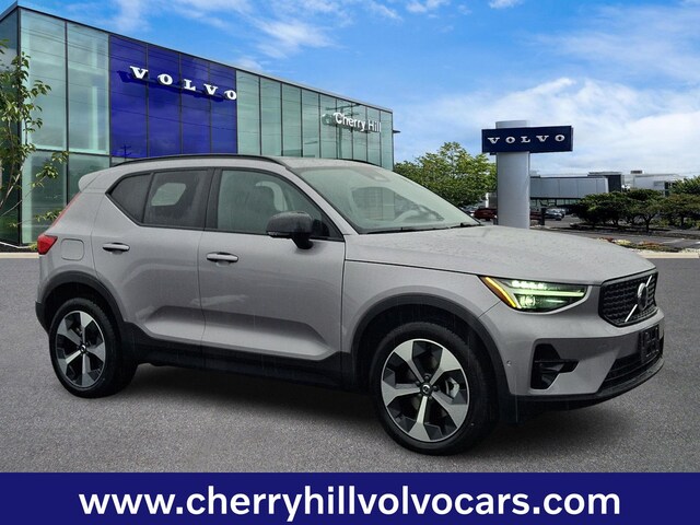 2026 Volvo XC40 B5 Plus SUV AWD