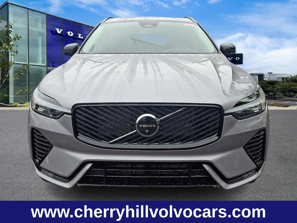 New 2026 Volvo XC60 B5 Plus SUV