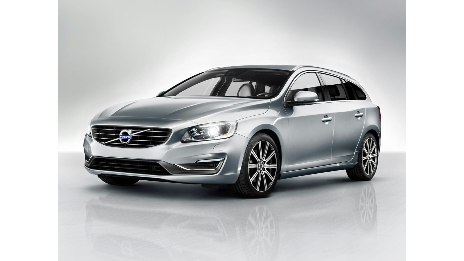 2016 Volvo V60 Premier