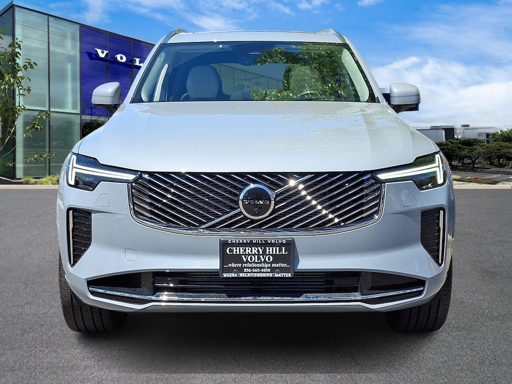 Used 2025 Volvo XC90 plug-in hybrid T8 (2025.5) Ultra 7-Seater SUV