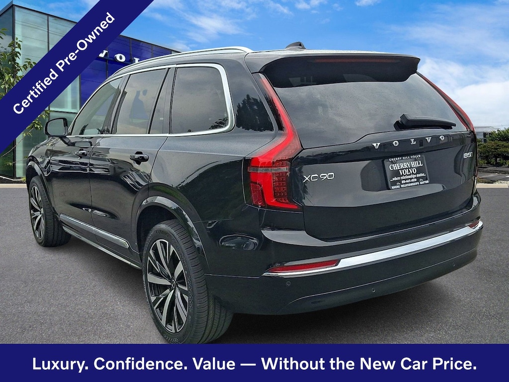 Certified 2025 Volvo XC90 B5 Core SUV