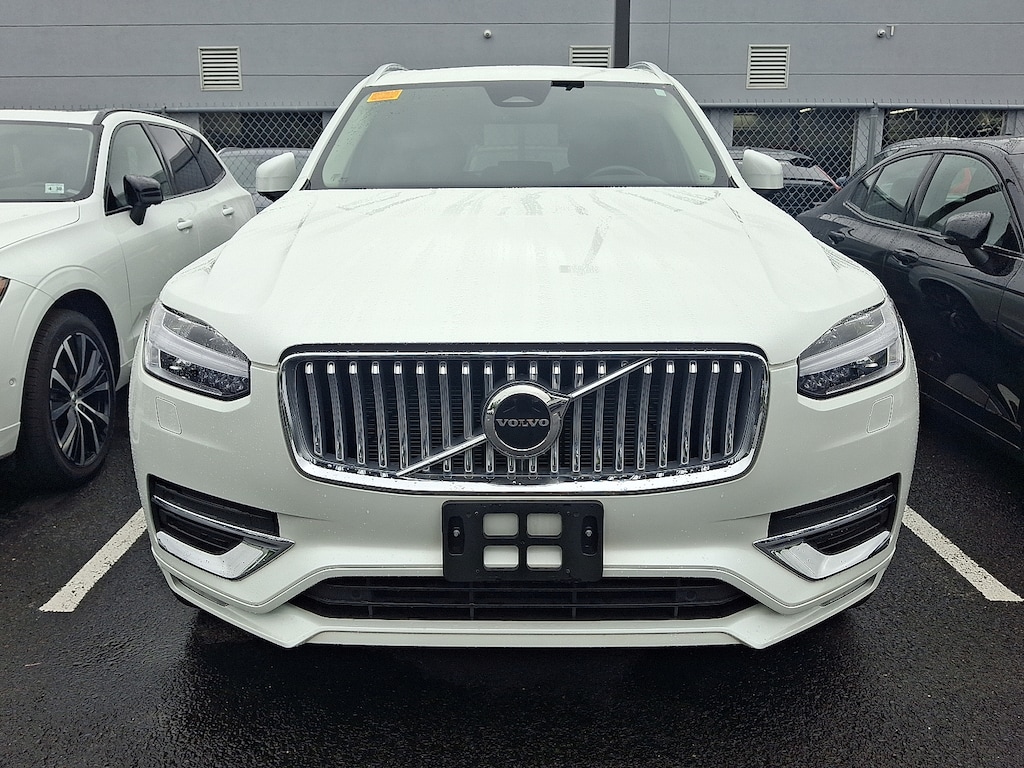 Certified 2024 Volvo XC90 B5 AWD Core Bright B5 Core Bright Theme