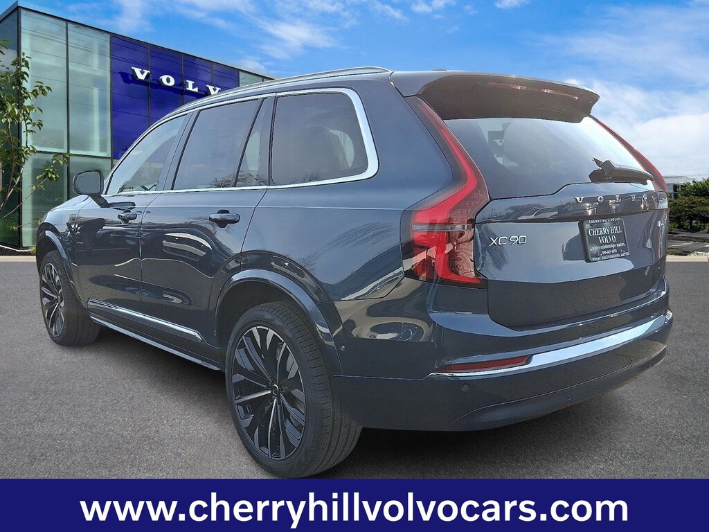 New 2026 Volvo XC90 B6 Ultra 7-Seater SUV