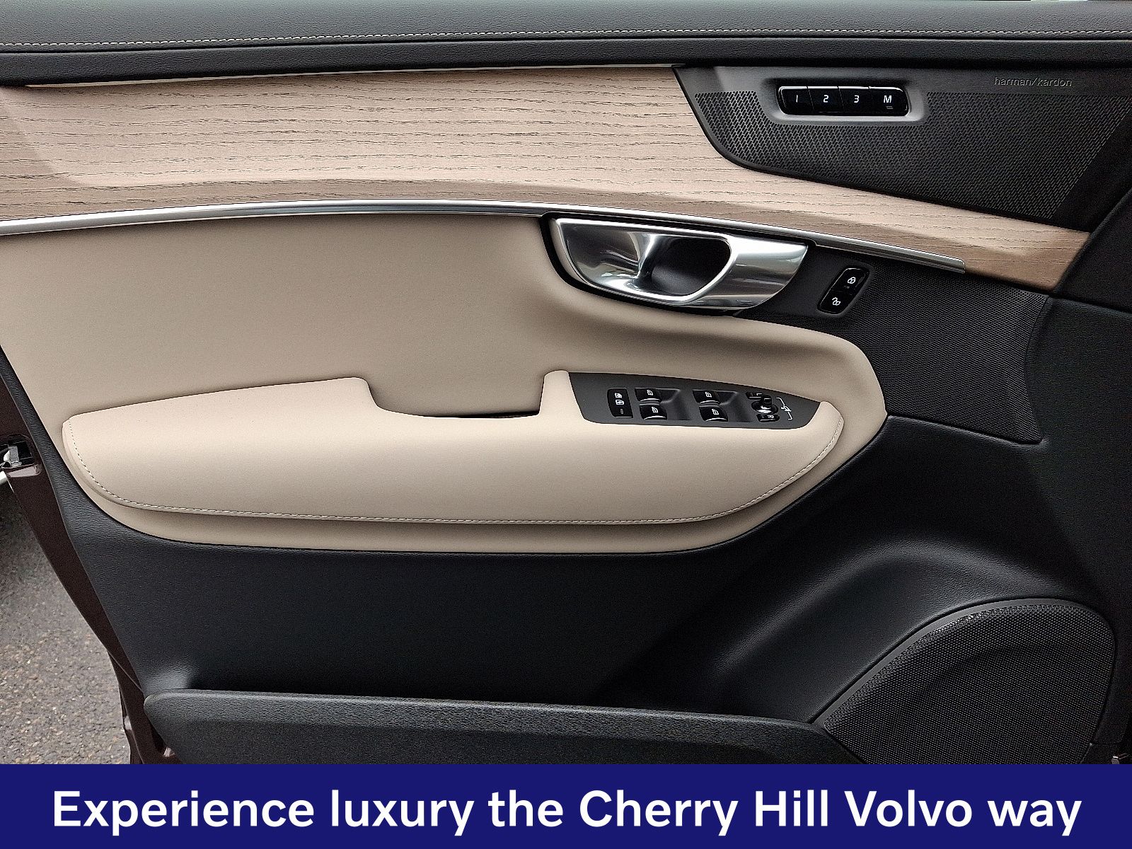 2026 Volvo XC90 Plus - Photo 7
