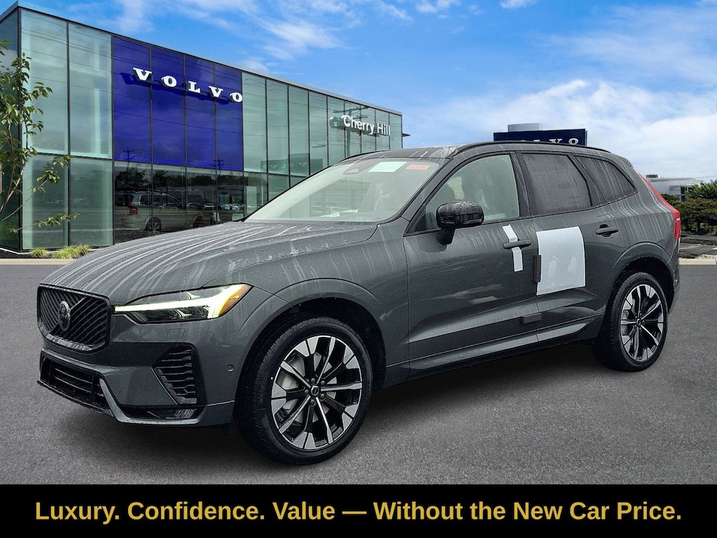 New 2026 Volvo XC60 B5 Plus SUV