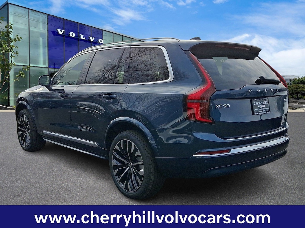 New 2026 Volvo XC90 plug-in hybrid T8 Ultra 7-Seater SUV