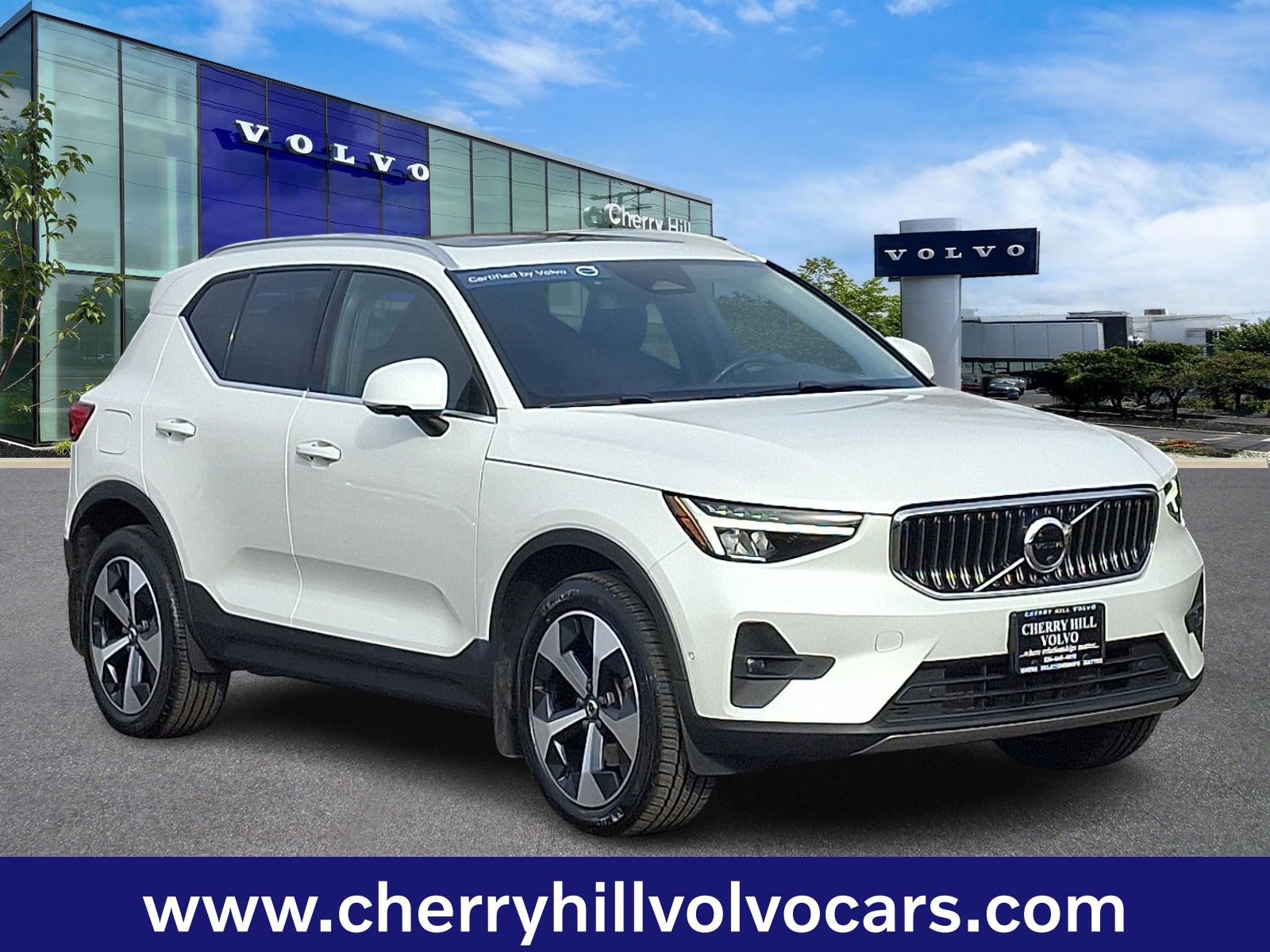 2023 Volvo XC40 Plus
