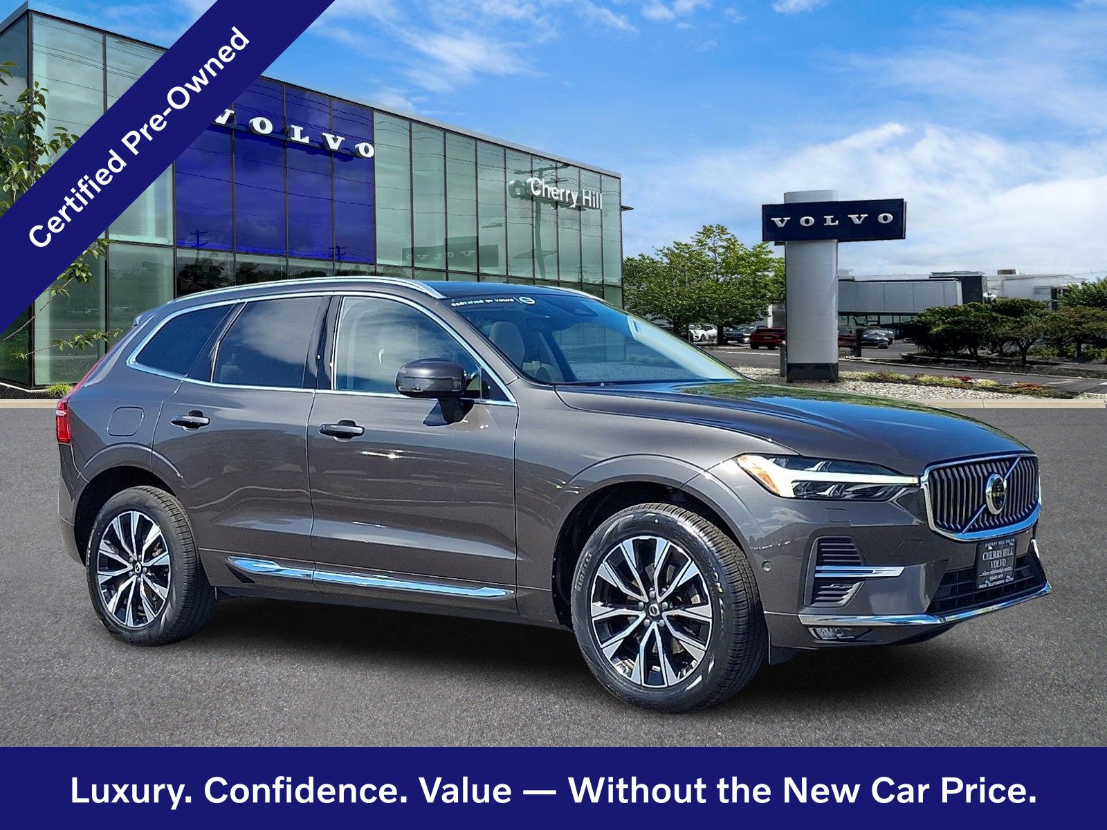 2023 Volvo XC60 Plus