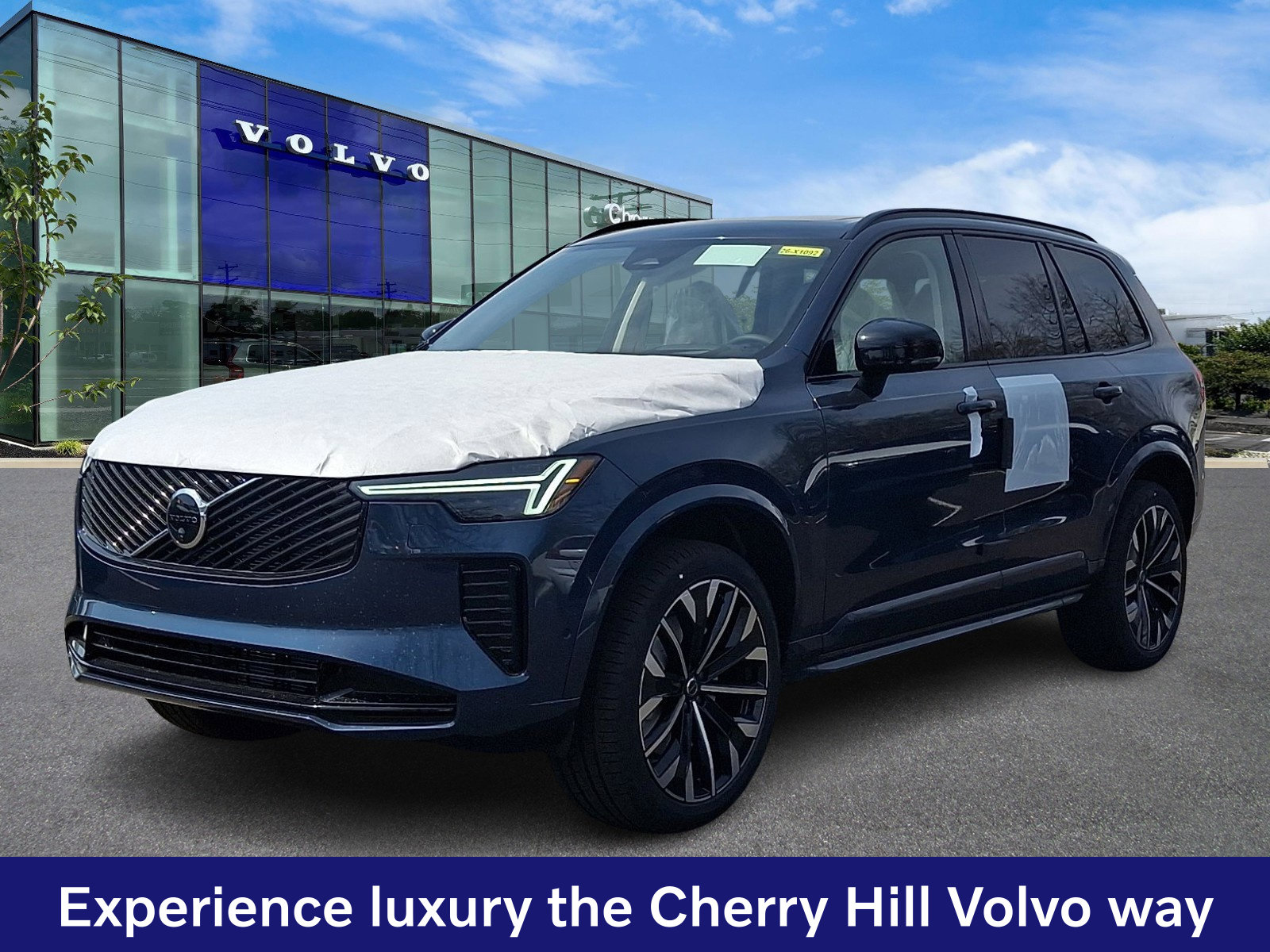 New 2026 Volvo XC90 B6 Ultra Dark Theme 7-Seater SUV