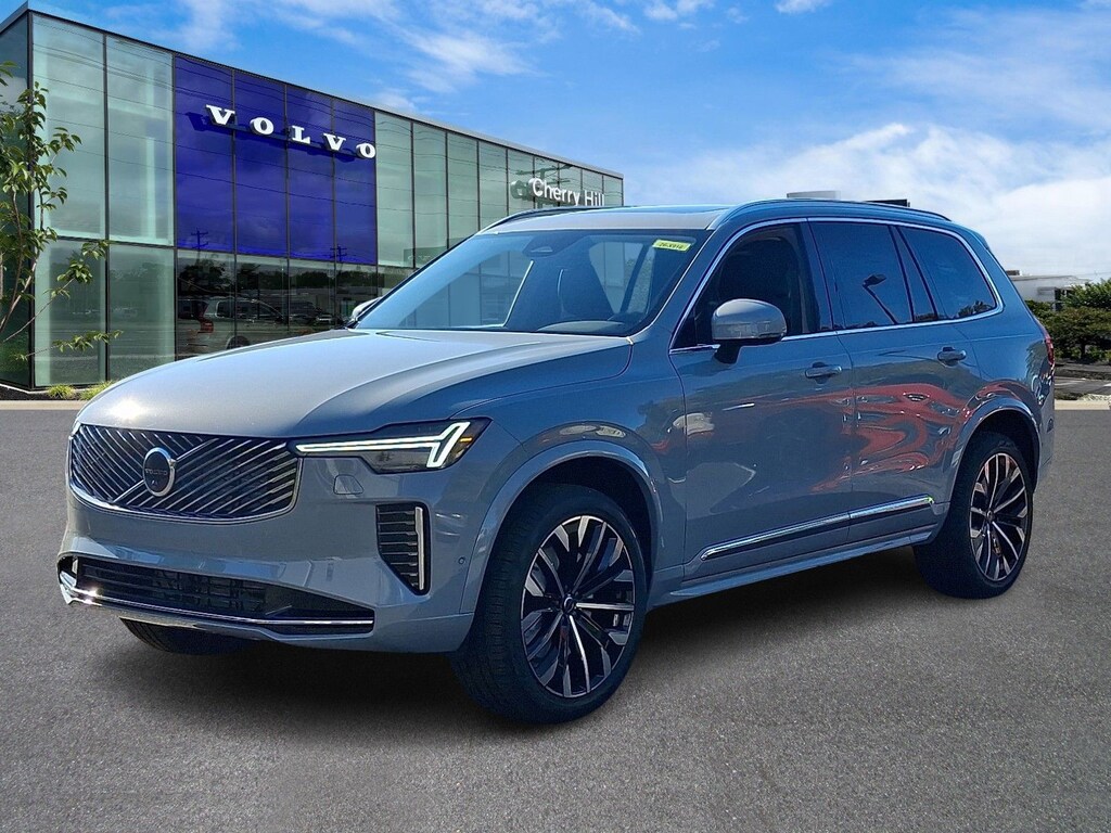 New 2026 Volvo XC90 B6 Plus 7-Seater SUV