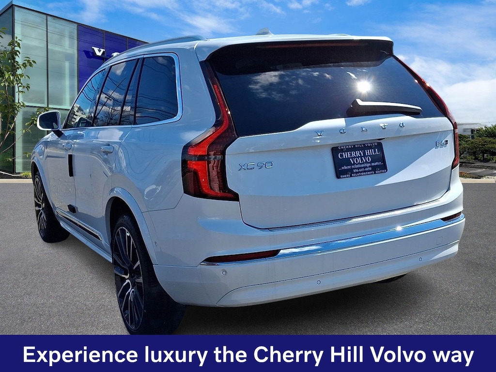 New 2026 Volvo XC90 B6 Plus 7-Seater SUV