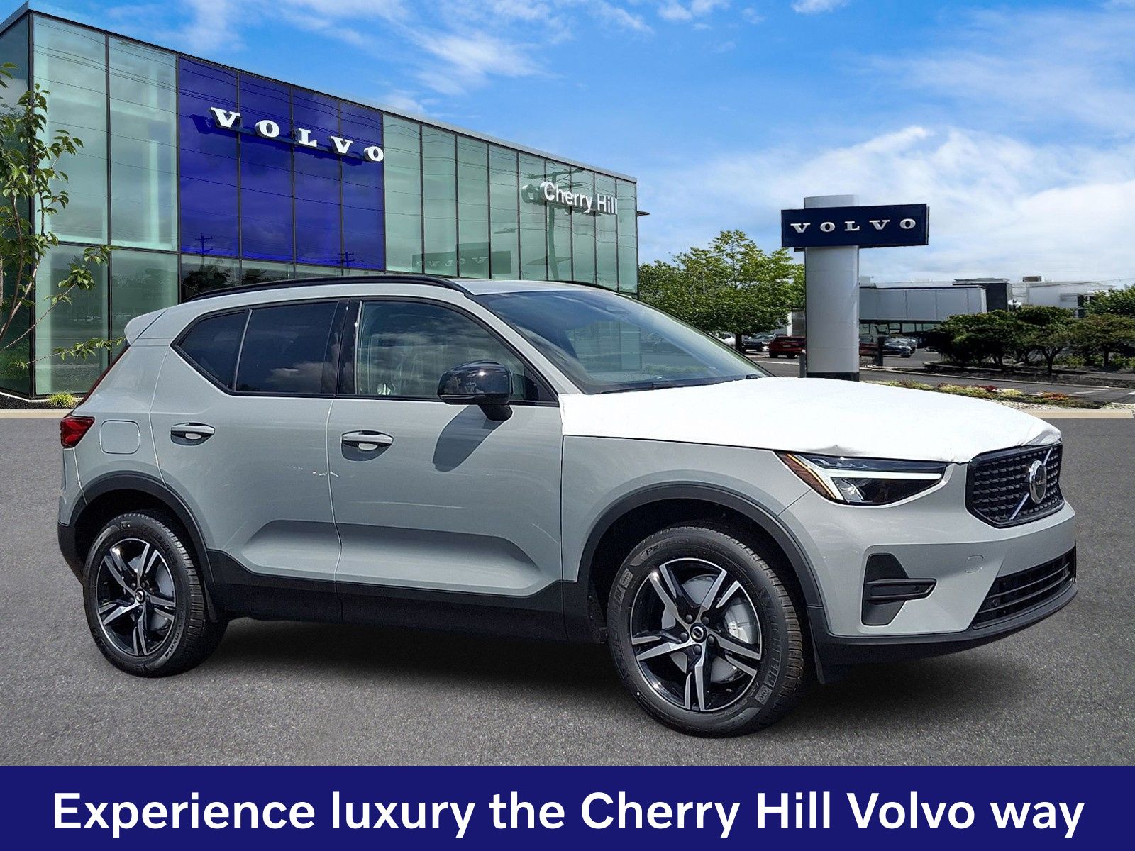 2026 Volvo XC40
