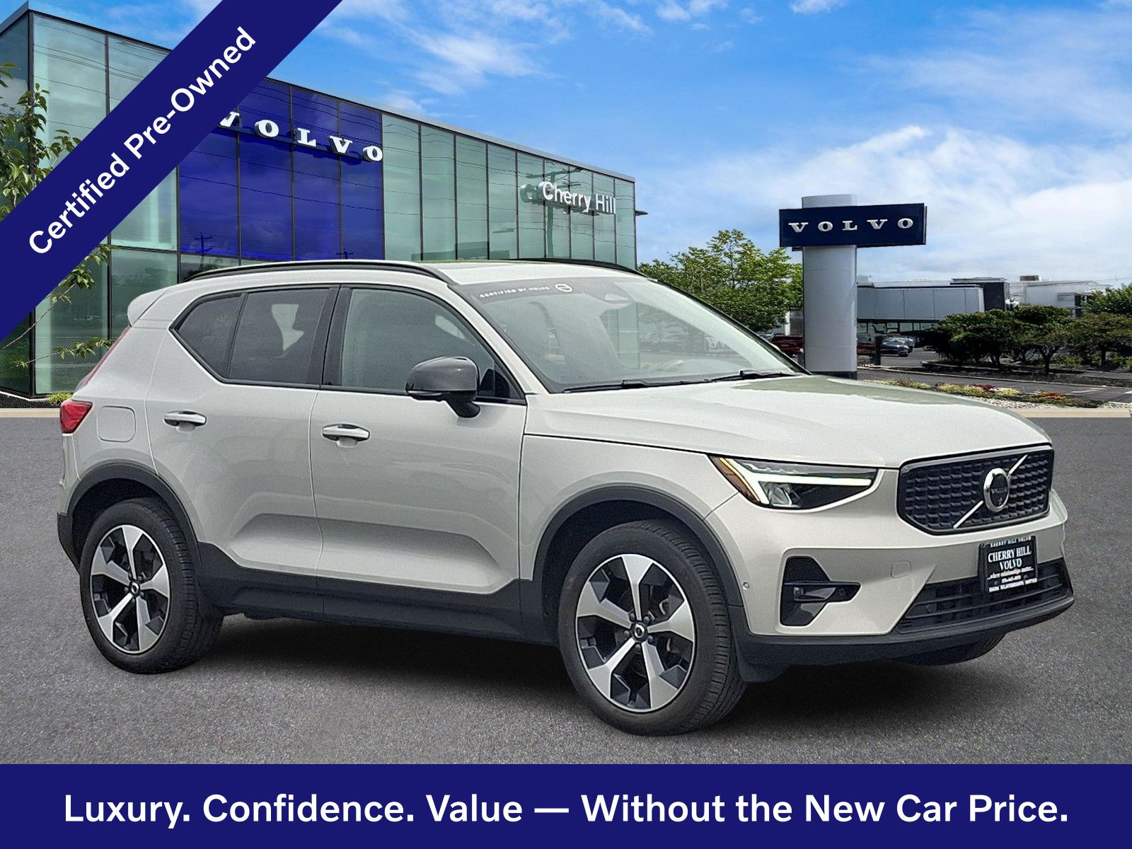 2024 Volvo XC40