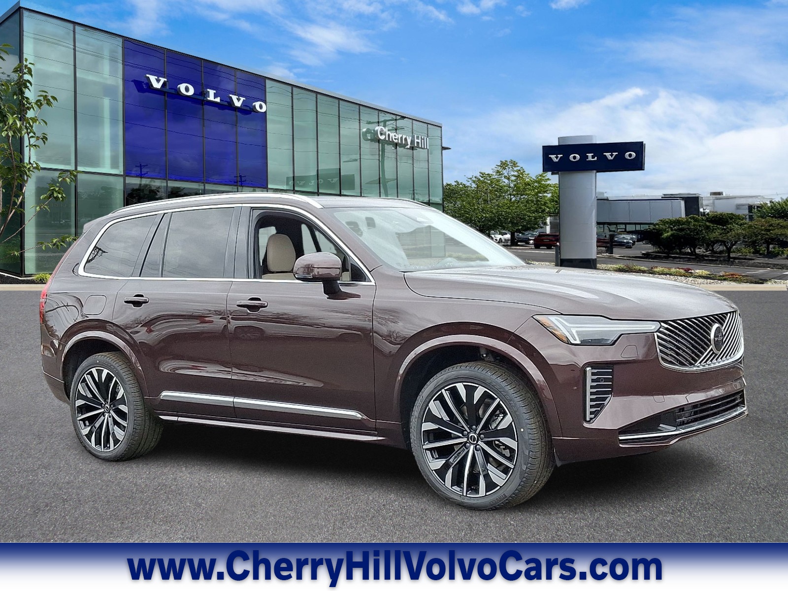 2025 Volvo XC90 SUV 