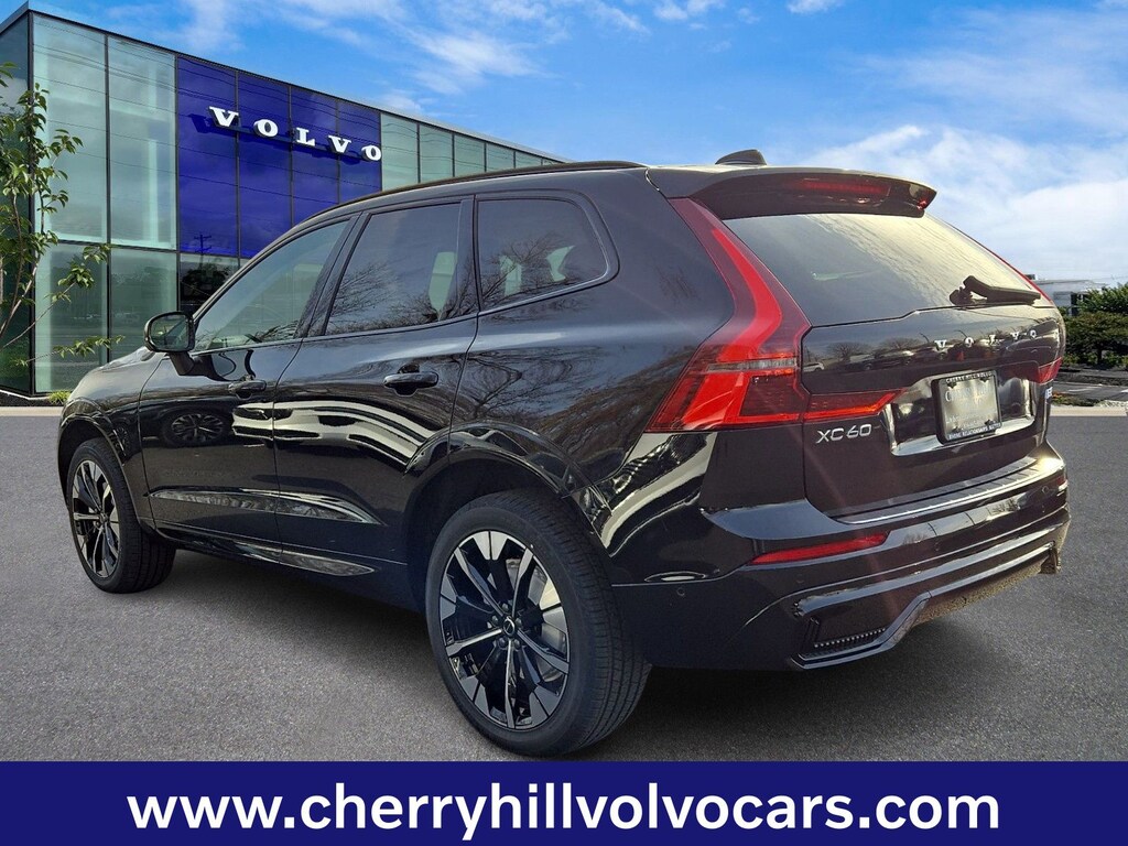 New 2026 Volvo XC60 B5 Plus SUV
