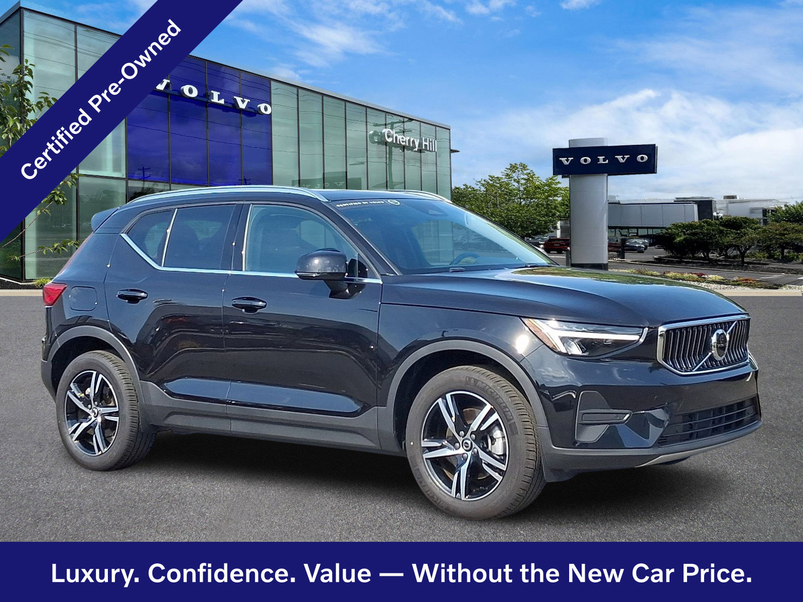 2025 Volvo XC40