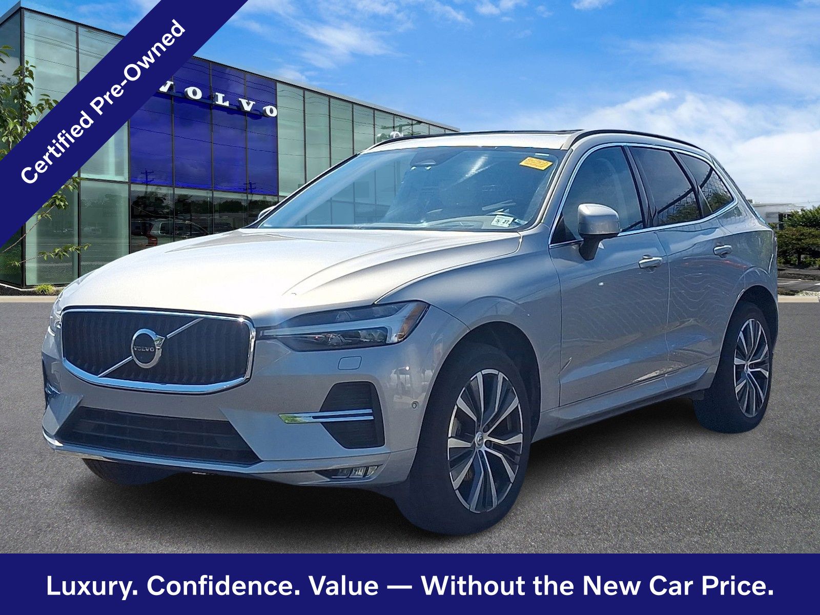 2022 Volvo XC60 Momentum
