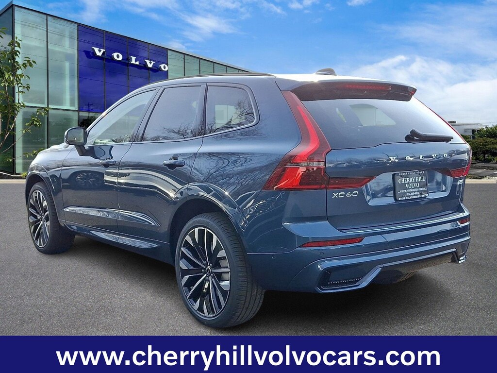 New 2026 Volvo XC60 B5 Ultra SUV