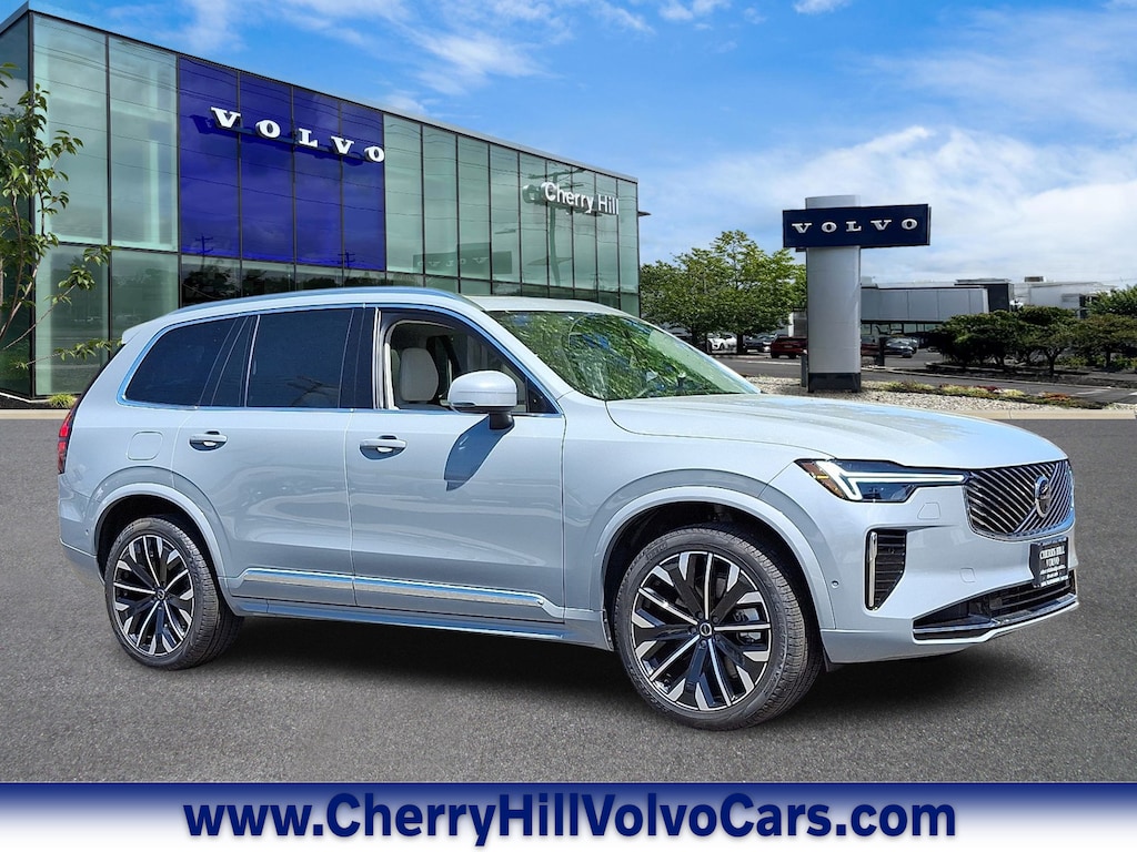 Used 2025 Volvo XC90 plug-in hybrid T8 (2025.5) Ultra 7-Seater SUV