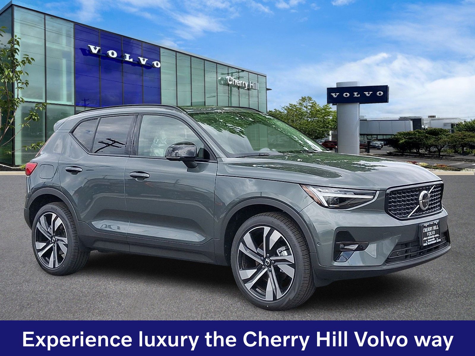 2026 Volvo XC40