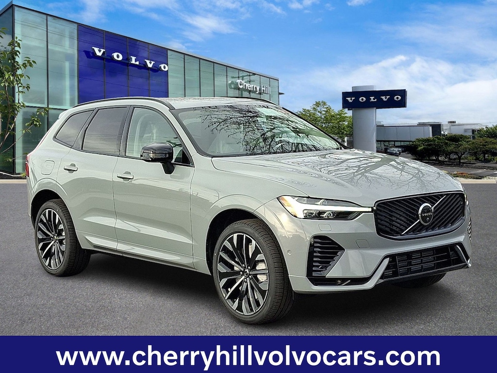 New 2026 Volvo XC60 plug-in hybrid T8 Ultra SUV