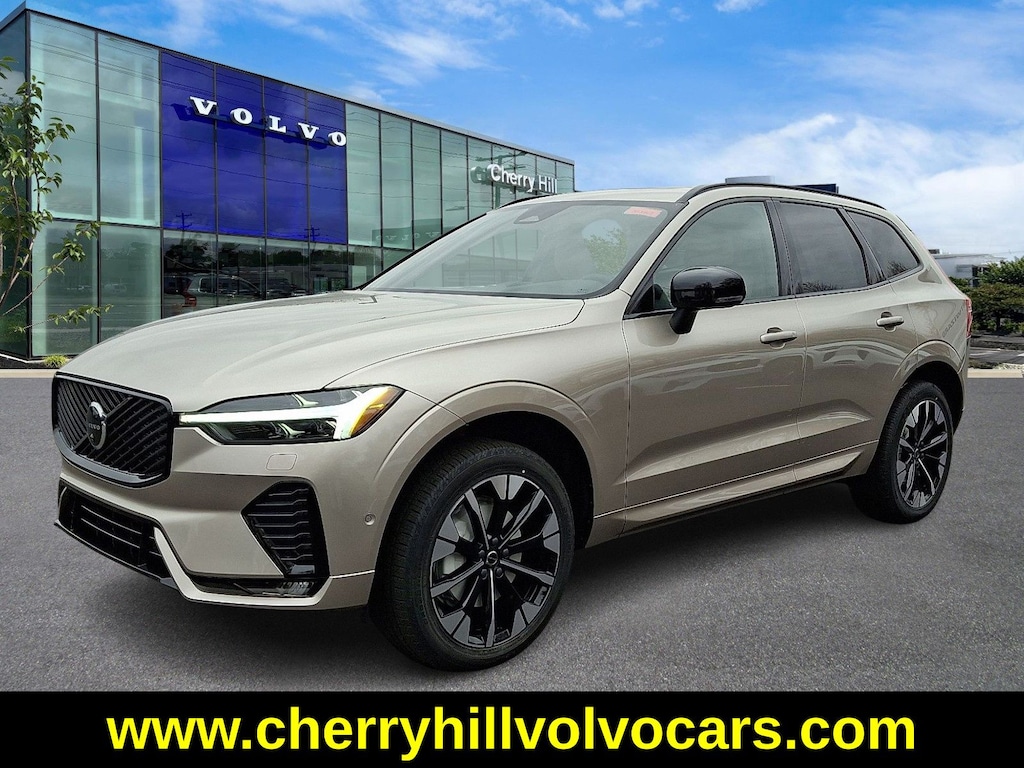 New 2026 Volvo XC60 B5 Plus SUV