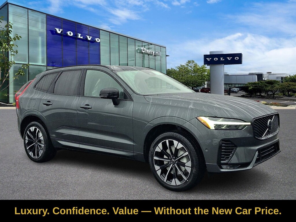New 2026 Volvo XC60 B5 Plus SUV