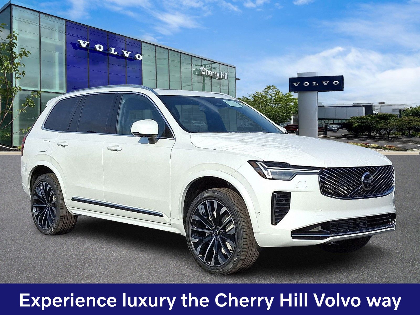 2026 Volvo XC90 plug-in hybrid SUV 