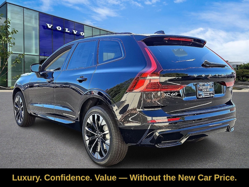 New 2026 Volvo XC60 B5 Plus SUV