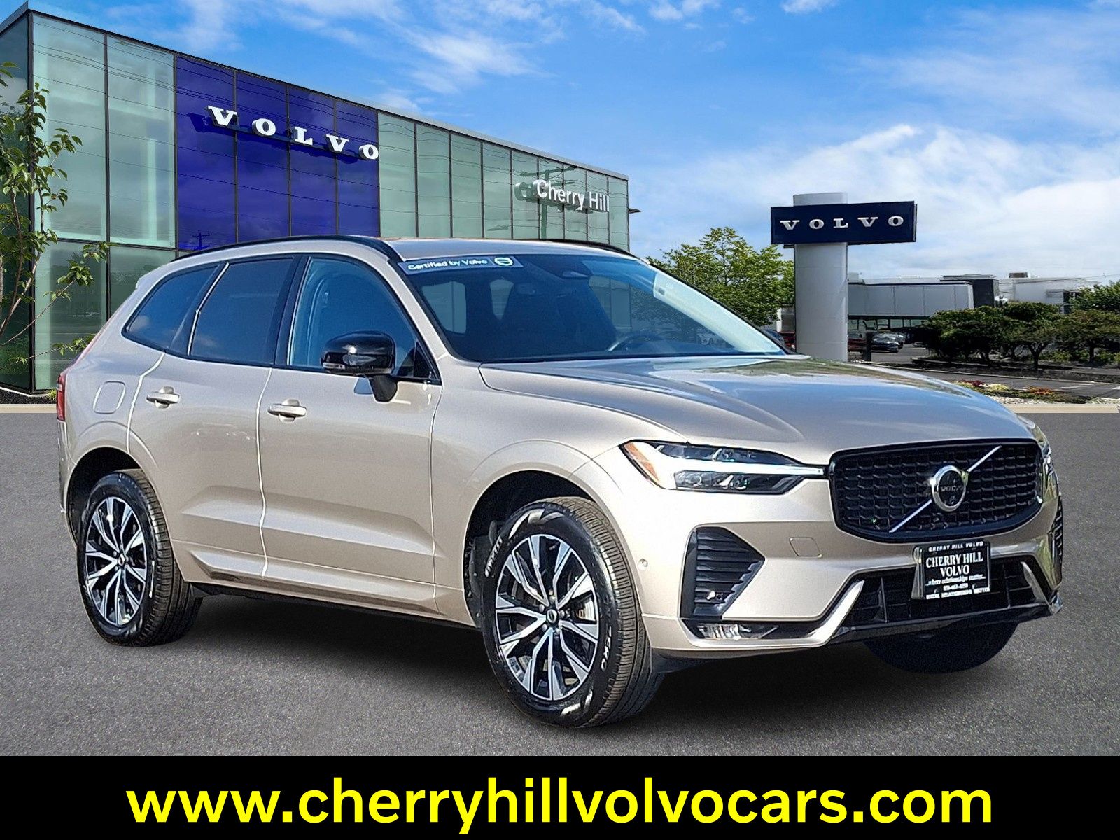 2025 Volvo XC60 SUV 