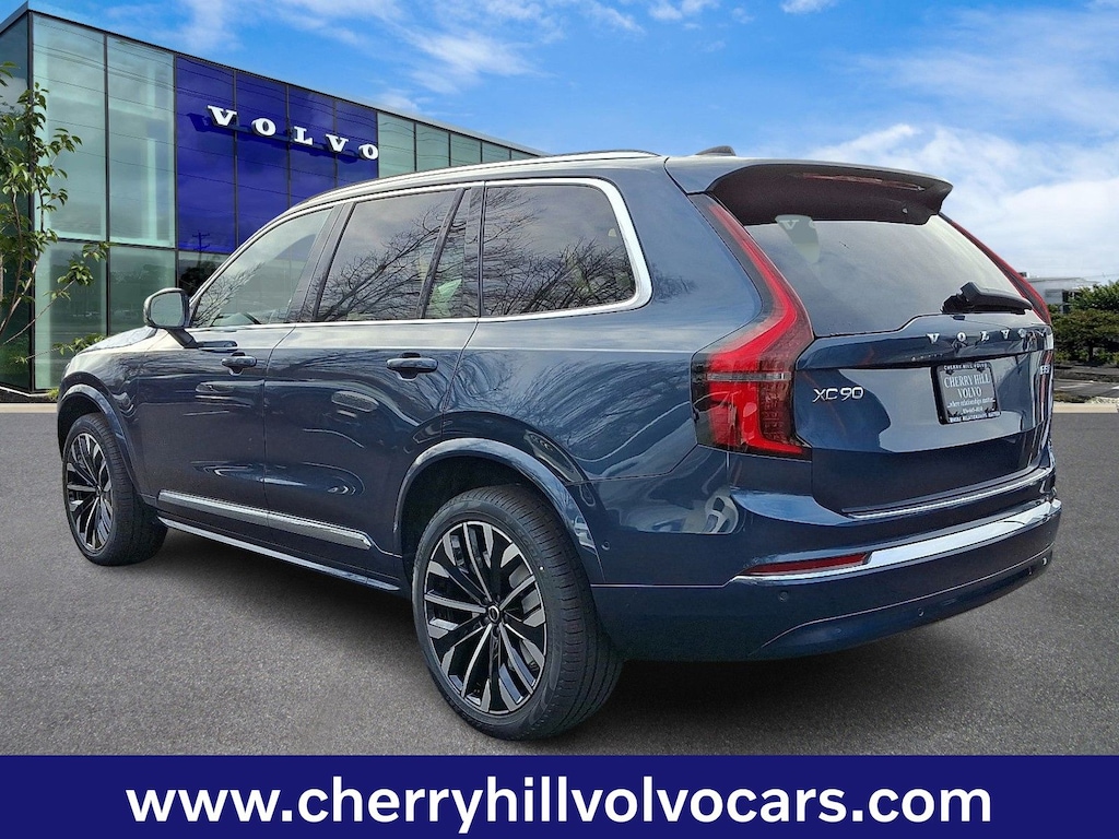 New 2026 Volvo XC90 B5 Plus 7-Seater SUV