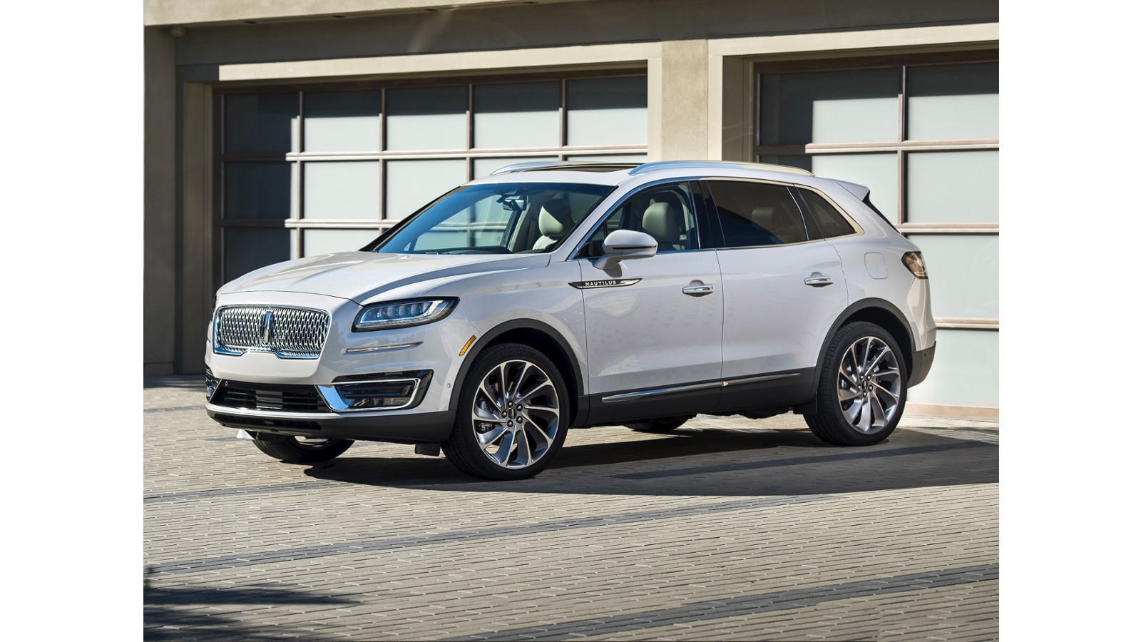 2019 Lincoln Nautilus AWD's photo