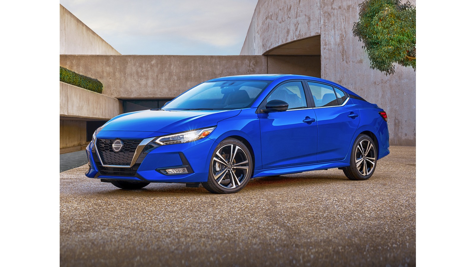 Used 2020 Nissan Sentra SR Sedan