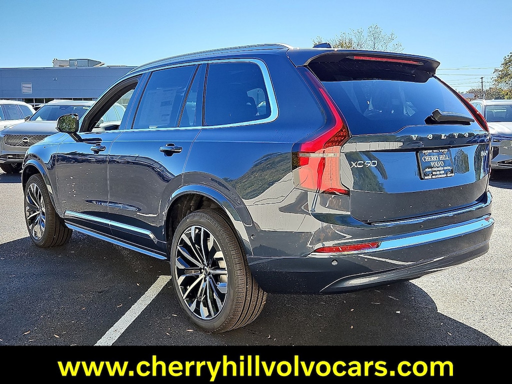 New 2026 Volvo XC90 B6 Plus 7-Seater SUV