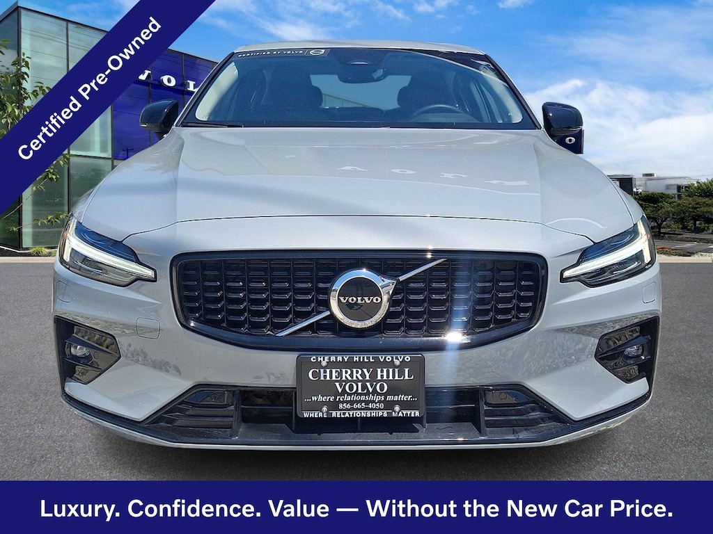 Certified 2024 Volvo S60 B5 Core Dark Theme Sedan