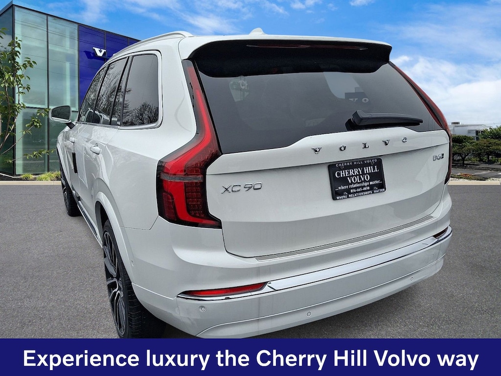 New 2026 Volvo XC90 B6 Plus 7-Seater SUV