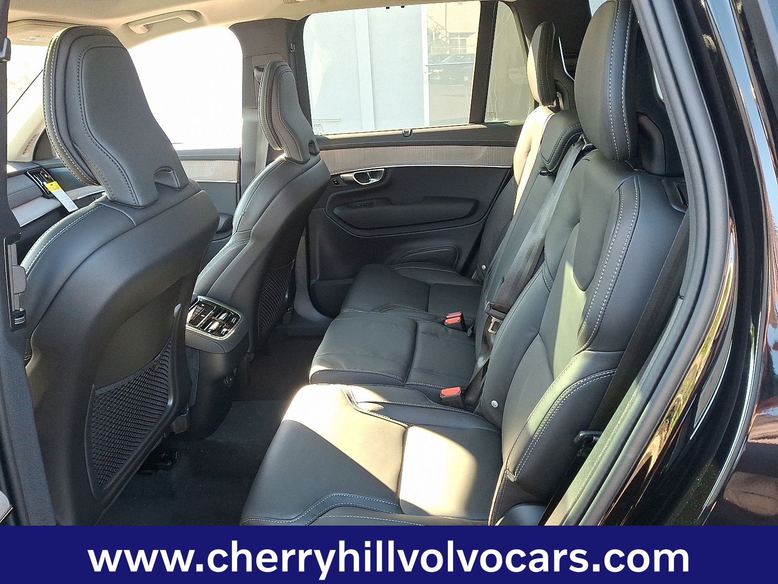 2026 Volvo XC90 Ultra - Photo 11