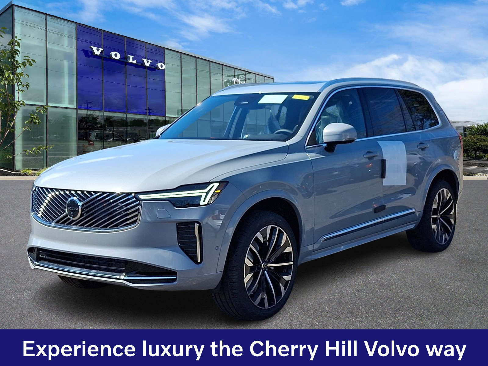 New 2026 Volvo XC90 B6 Plus 7-Seater SUV