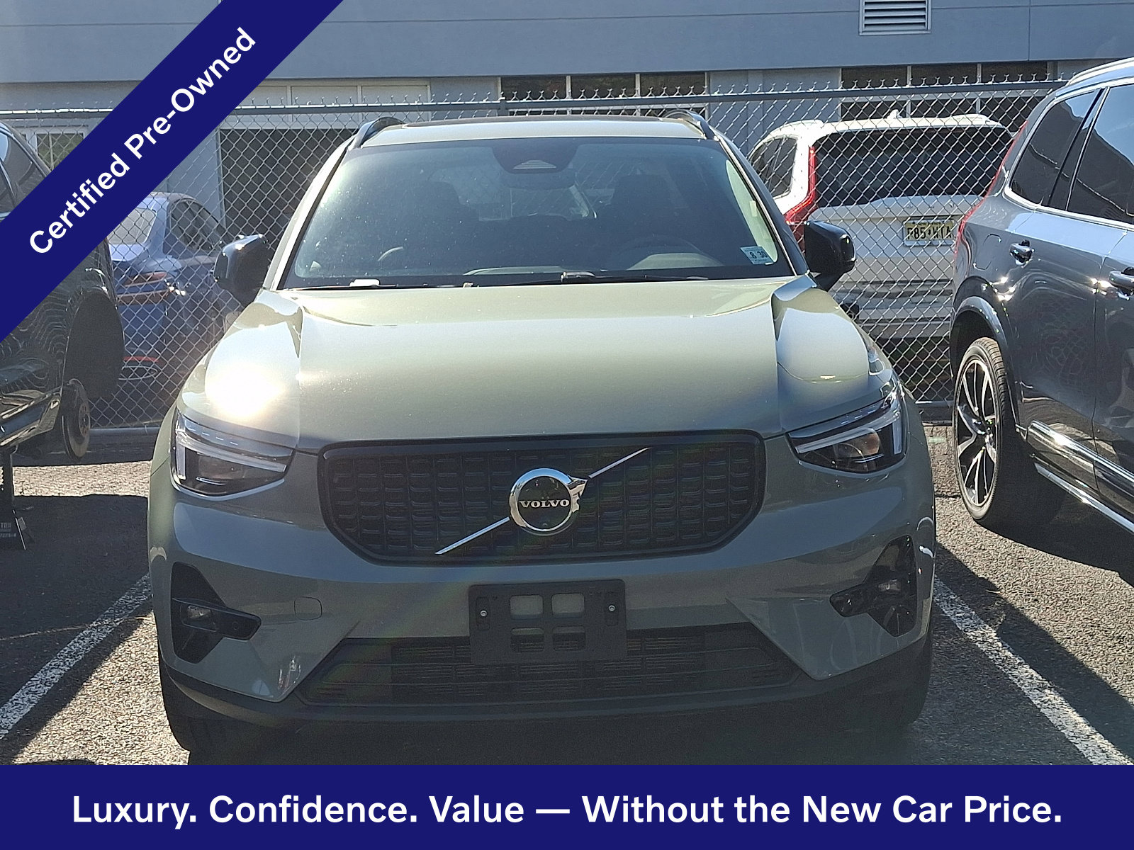 Certified 2025 Volvo XC40 B5 Plus Dark Theme SUV