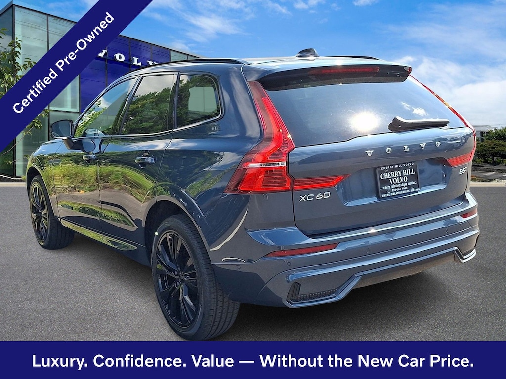 Certified 2024 Volvo XC60 B5 Plus Dark Theme SUV