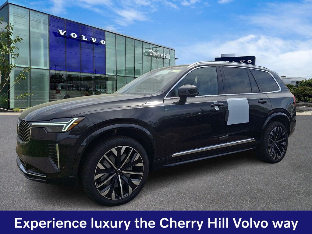 New 2026 Volvo XC90 B5 Core SUV