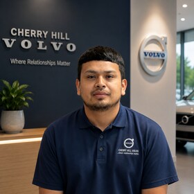 Staff member Luis Guerrero- Garcia from ID_139c98