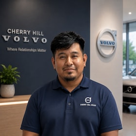 Staff member Vidal Vazquez-Teotan from ID_139c98