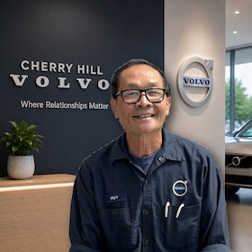 Staff member Huy Vu from ID_139c98