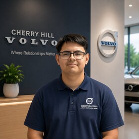 Staff member Jonathan Martinez-Allende from ID_139c98